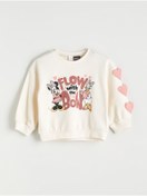 Resim LC Waikiki Ekru Bisiklet Yaka Minnie Mouse Baskılı Kız Çocuk Sweatshirt 