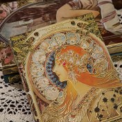 Resim Kadınlar İçin Özel Kişisel Günlük Altın Kaplama Sert Kapaklı Defter 256 Sayfa Tam Renkli Sayfalar Zarif Defter Alphonse Mucha On İki Burç Deseni Onun İçin Eşsiz Bir Hediye, Fantezi Tema 