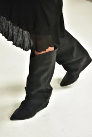 Resim V846846001 Siyah Süet Kalın Topuklu Körüklü Kadın Çizme Siyah-nubuk 