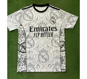 Resim Ard.a Gül.e.r Real Madrid Özel Tasarım Kısa Kol Forma 