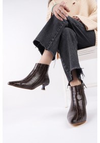 Resim Muggo Çaça Kroko Desenli Sivri Burun İnce Topuklu Fermuarlı Kadın Bot Kahverengi 