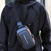 Resim Erkekler için Şık Oxford Çapraz Vücut Çantası - Telefon Cebi, Ayarlanabilir Askılık ve Fermuarlı Kapatma ile Günlük Kullanım & Dış Maceralar İçin Kompakt Motosiklet Sırt Çantası 