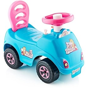 Resim GÜÇLÜ Selena's İlk Adım Arabam 