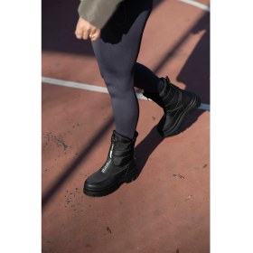 Resim Sovrana Kar Botu Siyah 