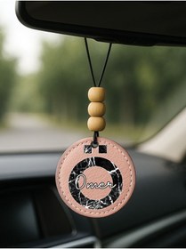 Resim Cekuonline Kişiye Özel İsim Yazılı 1.Sınıf Deri Ahşap Dekorlu Dikiz Aynası Süsü Pudra Pembe - Ö HarfiMarble 