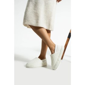 Resim Trios Shoes Kadın Lastikli Kaymaz Taban Peluş Ev Botu Panduf TS1153 