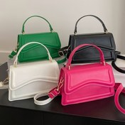 Resim Trendy Mini Crossbody Çantası, Kadınların Üst Saplı Omuz Çantası, Düz Renk Kapaklı Kare Çanta 