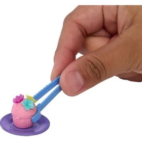 Resim SDT Group Mattel Hamur, Fırın, Pascal Figürü ve 14 Parçadan Oluşan, Filmi Karmakarışık'tan Ilham Alan Pastacılık Temalı Prensesi Rapunzel Kulesi Aksesuar Paketi, HYG22 
