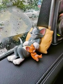 Resim Vrema Pokupat' Tom Ve Jerry Araç İçi Oyuncak 304078507 