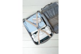 Resim Portatif Katlanabilir Buharlı Dikey Ütü Renkli, Kırışıklık Giderici, Rahat Kullanım 