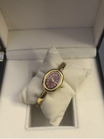 Resim QUARTZ Cartier Model Kelepçe Gold Bordo Hediye Kutusunda 
