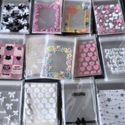 Resim 50 Adet Kendinden Yapışkanlı Plastik Cep Neşeli Neon Çıkartmalı - Kore İdol Kart Kılıfları, Koruyucu Kimlik Tutucuları, Hediye Paketi Ambalajı ve Masaüstü Dekorasyonu, Karışık Renkler & Desenler (Yıldızlar, Kalpler, Hayvanlar), Masaüstü Süslemesi | Fantezi Tasarımlar | Koruyucu Kapak 