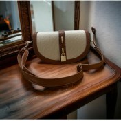 Resim HR Leather Shop Kadın Keten Deri Detayli Kilit Aksesuarlı Tasarım Çapraz Çanta 