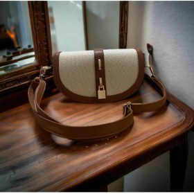 Resim HR Leather Shop Kadın Keten Deri Detayli Kilit Aksesuarlı Tasarım Çapraz Çanta 