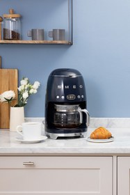 Resim SMEG 50's Style Navy Blue Filtre Kahve Makinesi 