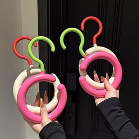 Resim 1/5 adet Dopamine Kanca Çok Fonksiyonlu Döner Deliksiz Eşarp Şapka Çanta Askısı - Kolay Kurulum Kapıya Monte Edilebilir Dayanıklı Plastik Yuvarlak Sergi Standı için Eşarplar, Şapkalar, Çantalar - Canlı Renkler (Kırmızı/Yeşil/Pembe/Beyaz), Kullanışlı Kancalar 