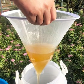 Resim 33cm/13in Arıcılık Hunisi - Kullanımı Kolay, Dayanıklı Naylon Malzeme, Pil Gerektirmez 