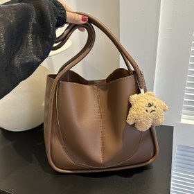 Resim 1 Adet Kadın Vintage Tote Çanta - Büyük Kapasiteli Retro El Çantası Manyetik Kapatma & Peluş Kolye Süsü, Haki/Kahverengi Beyaz/Siyah, Dayanıklı Hafif PU İşe Gidiş-Geliş, Alışveriş, Seyahat İçin - Öğrenciler için, Günlük Kullanım, Minimalist Tasarım, Astarlı Yapı 