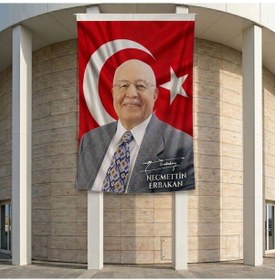 Resim Türk Bayrağı Önünde Necmettin Erbakan Ve İmzası 140gr Premium Raşel Kumaş Bayrak 200x300cm Diğer 