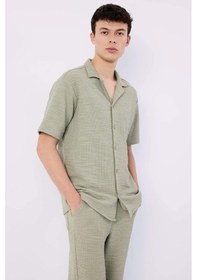 Resim DeFacto Regular Fit Yazlık Apaş Yaka Kısa Kollu Gömlek D8932AX25SPKH271 