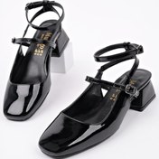 Resim Muggo Chopra Kare Burun Çift Kemerli Bilekten Bağlamalı Arkası Açık Kısa Topuklu Ayakkabı Sıyahrugan 