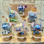 Resim 1 adet Stitch & Lilo Gizem Kutusu PVC Koleksiyonluk Heykel - Klasik Tarz, Canlı Renkler, Masaüstü veya Araba Dekoru, Fanlar için Mükemmel Tatil Hediyesi, Cadılar Bayramı Günü, Masaüstü Gösterisi | Karakter Showpiece | Klasik Tarz 