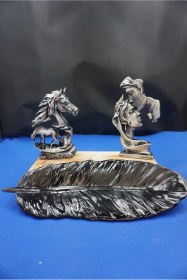 Resim Dekoratif At Figürü, Zarif Kadın-erkek Yüz Silueti Ve Yaprak Tabak İle 3 Lü Set 