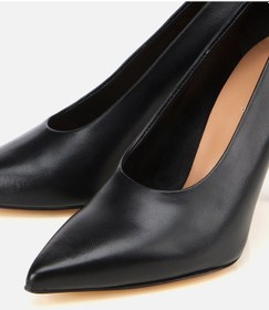 Resim Hotiç Kadın Deri Siyah Bilekten Bağlamalı Gold Detaylı Yüksek Topuklu Stiletto 01ayh316600a100 01ayh316600a100 Siyah 