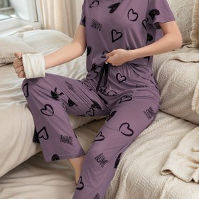Resim Kadınların Kısa Kollu Pijama Takımı, Sevgi ve Yay Desenli, Rahat Ev Giyimi 