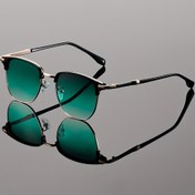 Resim Yeni Şık ve Benzersiz Renk Bloklama Çerçeveleri Moda ve Göz Alıcı, Ultra İnce Kulaklar ile Sunuyor. Bu Moda Gözlükler Estetik ile Fonksiyonel Olarak Bir Arada, Çoklu Renk Seçenekleri ile Popüler Bir Seçenek Olarak Mevcuttur. 