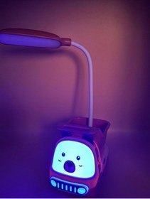 Resim Genel Markalar Pembe Kamyon Tasarımlı Masa Lambası, Şık ve Fonksiyonel Aydınlatma 