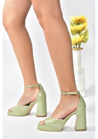 Resim Fox Shoes Yeşil Rugan Kalın Platform Topuklu Kadın Ayakkabı K404100208 Yeşil 