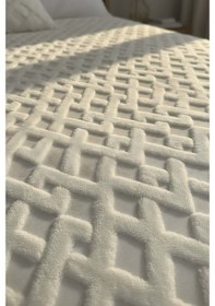 Resim Rivaistanbul Leona Jakarlı Raşel Geometrik Çift Kişilik Punch Yatak Örtüsü Krem 