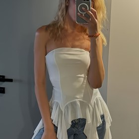 Resim Kadınların Omuzları Açık Ruched Tüp Üstü, Yazlık Seksi Düz Renkli Crop Top, Siyah ve Mavi, Çok Yönlü Katlama Parçası, Yaz Modası Üst | Ruched Dokulu Üst | Polyester Kumaş 