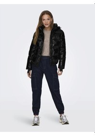 Resim Only Kapüşonlu Puffer Siyah Kadın Mont 15287919 001 