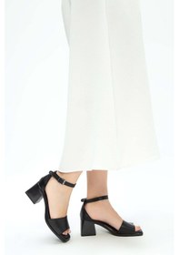 Resim Tamer Tanca Kadın Vegan Siyah Topuklu Sandalet 838 403 Bn Sndlt Y23 Sıyah Siyah 