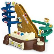 Resim Lunapark Kaydırak Eğlencesi 