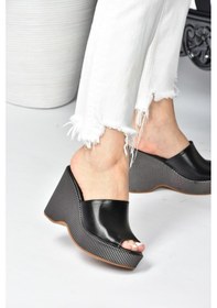 Resim Fox Shoes Siyah Dolgu Topuklu Kadın Terlik K250101509 