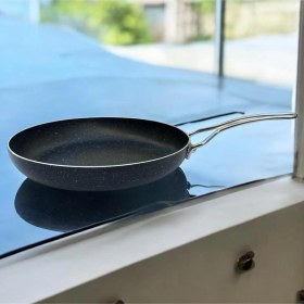 Resim Tuna House Granit Kapaksız Tava 28 Cm Siyah 