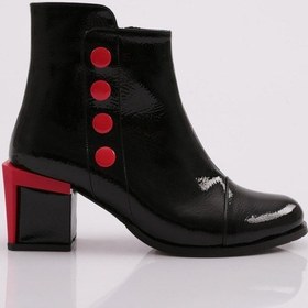 Resim Dgn 725-22k Kadin Aksesuar Detayli Topuklu Bot 725-1922-R1645 Siyah Rugan 