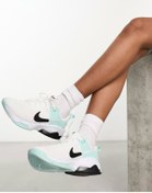Resim Nike W Zoom Bella 6 Kadın Beyaz Antrenman Ayakkabısı BIG SPORT 