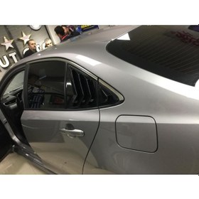 Resim Toyota Corolla Uyumlu 2019 Arka Kelebek Cam Kaplama Spoiler Parlak Siyah 