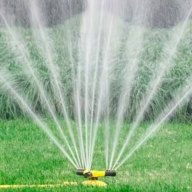 Resim 360 Derece Dönen Püskürtme Başlığı, Büyük Bahçe Çimler için Verimli Kapsama, Akıllı Sulama Sistemi, Sebze Bahçesi ve Çatı Yeşillendirme için İdeal, Enerji Verimli ve Bahçe Bakımı Gereksinimleriniz için Mükemmel 