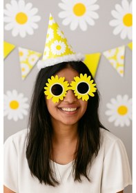 Resim Parti Gözlükleri Papatya Çerçeveli Sarı-beyaz Renkli Eğlenceli Papatya Partisi Diğer 