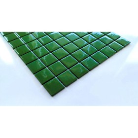 Resim MozaiKristaL Yaşam alanlarının tüm yüzeyleri için 38x38x5 mm Yeşil Cam Mozaik ( 1 Koli = 1 m2 Fiyatıdır ) 