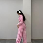 Resim Koreli Kadife ve Sahte Kürkten Üretilmiş Kadınlar için Dış Mekan Sporları ve Rahat Egzersizler için Şık İki Parçalı Takım 