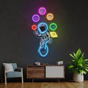 Resim Astronot Sirk Baskılı - Neon Tabela 