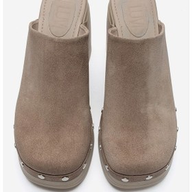 Resim Luvishoes Bellune Taş Süet Hakiki Deri Perçin Detaylı Kadın Kalın Topuklu Terlik 