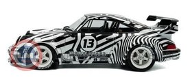 Resim 1:18 Solido 2022 Porsche RWB Bodykit #13 'The Zebra' Camouflage 