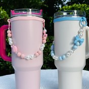 Resim Faux Pearl Boncuklu ve Kırmızı Detaylı Pembe Fransız Kurdeleli Kalp Şeklinde Su Şişesi Taşıyıcı, 20-40oz Spor Şişlerine Uygun, Fitness, Kamp ve Açık Hava Aktiviteleri İçin İdeal, Kamp Aksesuarı 